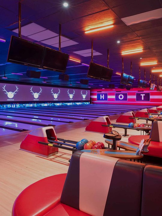 Bowling, Sports Bar, Games, & More | Bowlero Cherry Creek