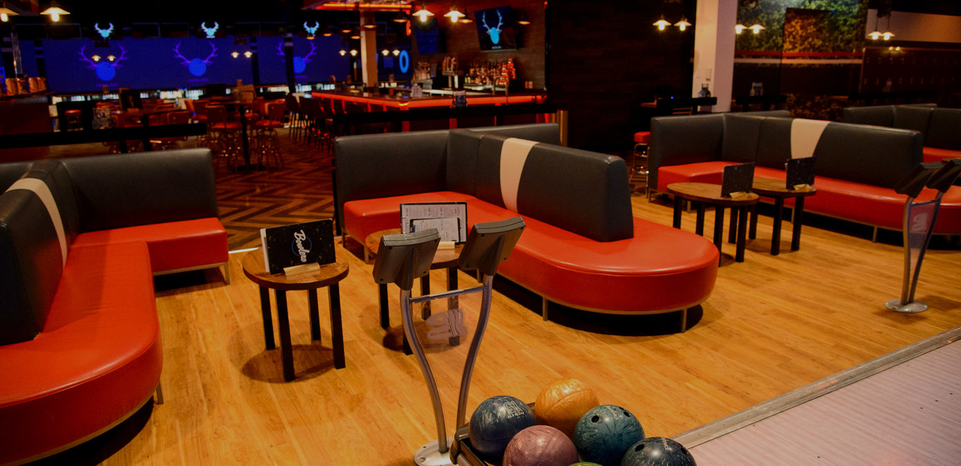 Bowling Alley With On Site Pro Shop In Romeoville Bowlero